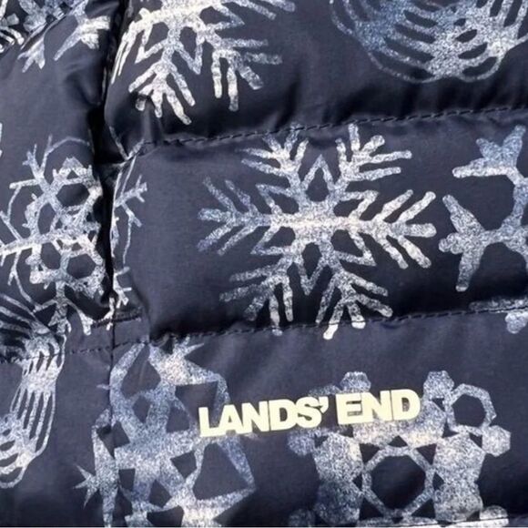 Lands' End Blue Snowflake Print Zip Up Puffer Coat. Small. 6-8. 6. 8. NEW. - Picture 3 of 10